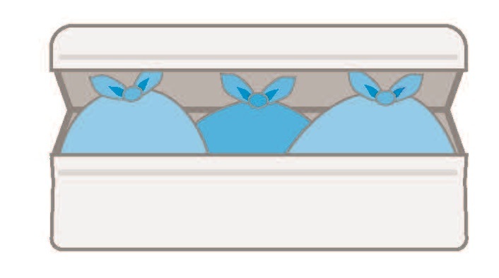 容器に入ったごみ袋