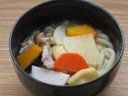 冷凍うどんのほうとう風煮込み