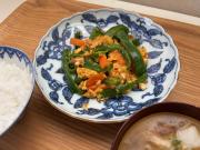 ピーマンとにんじんの炒め物