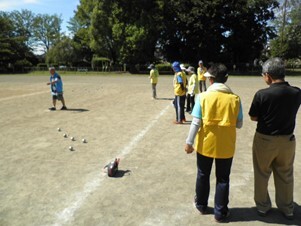 第25回ペタンク親善交流大会の様子